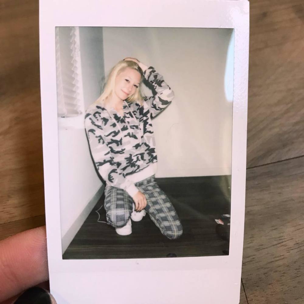 Meet your Posher, Sierra